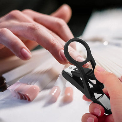 MELODYCRAFTEDGEAR · FAMILY NAIL CARE.A Clearer Way to Care for Every Nail.